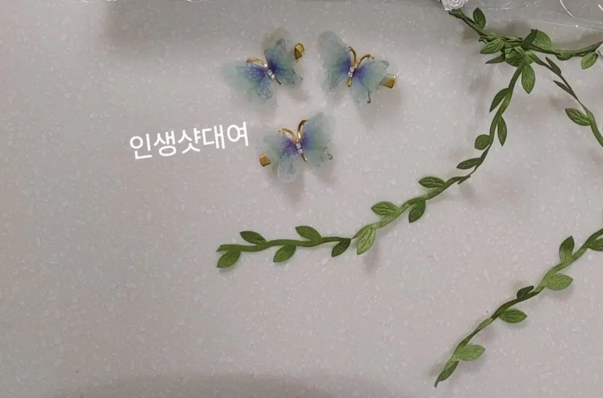 thumbnail-7